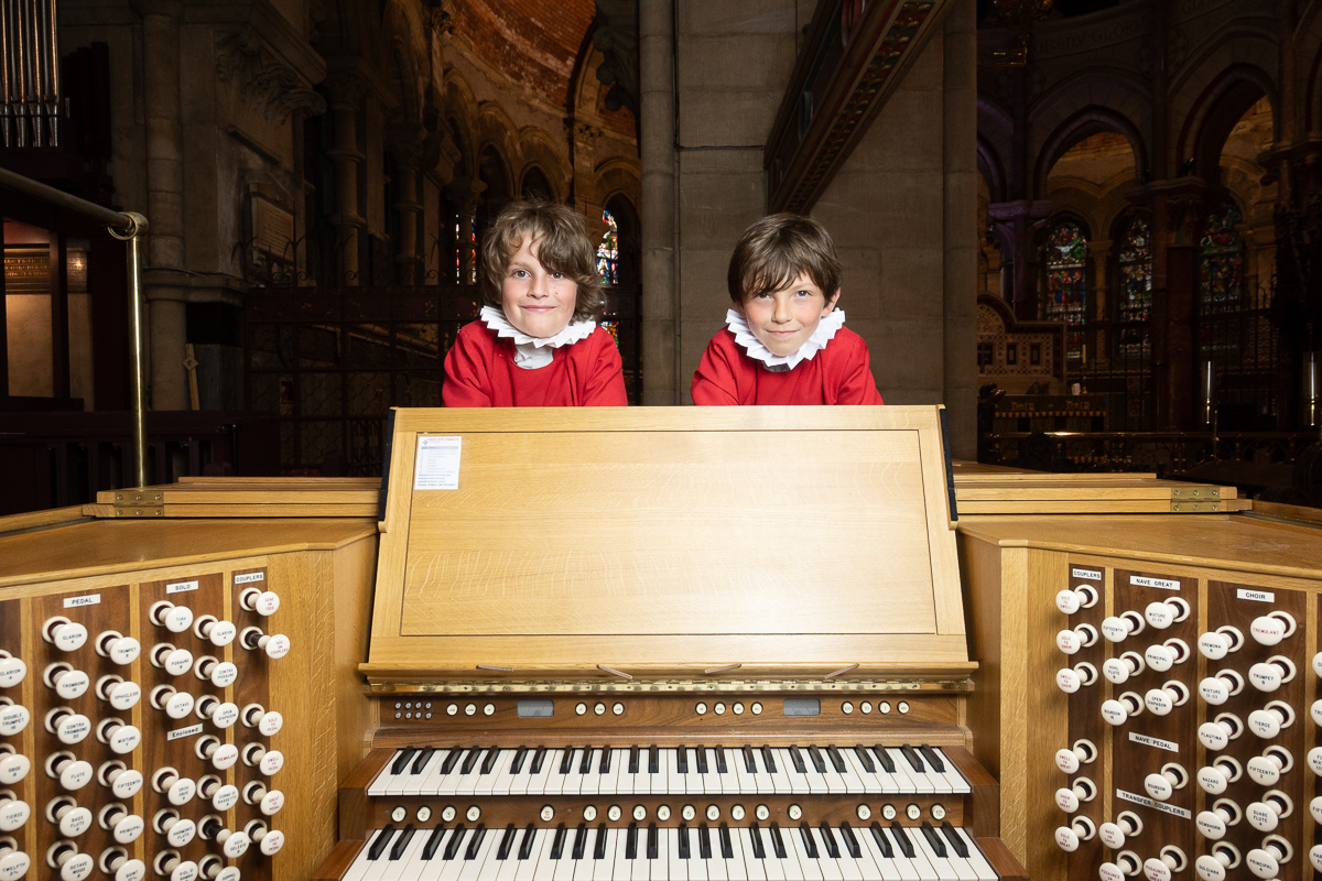 2 junior choir members