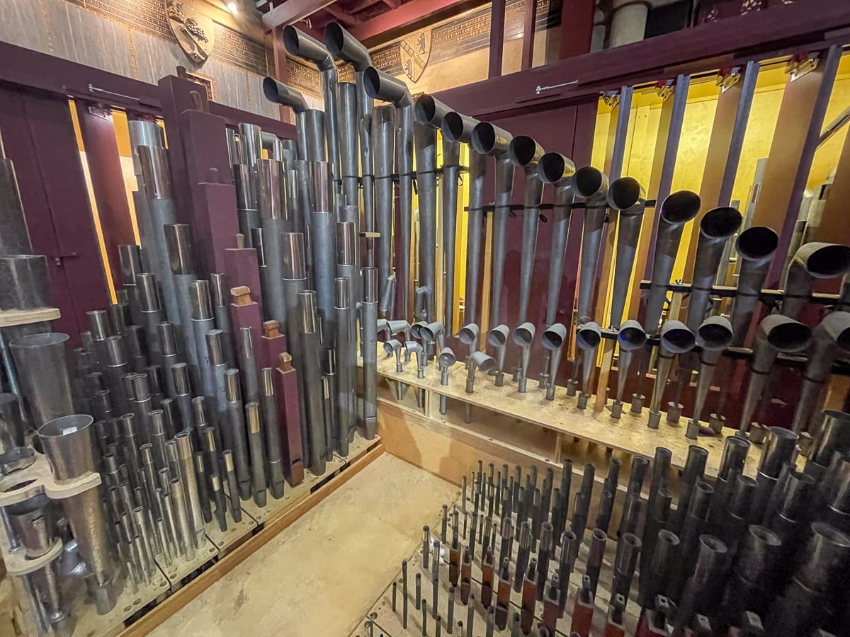 cathedral organ