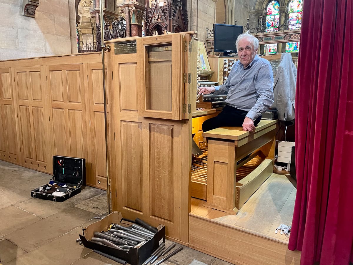 cathedral organ